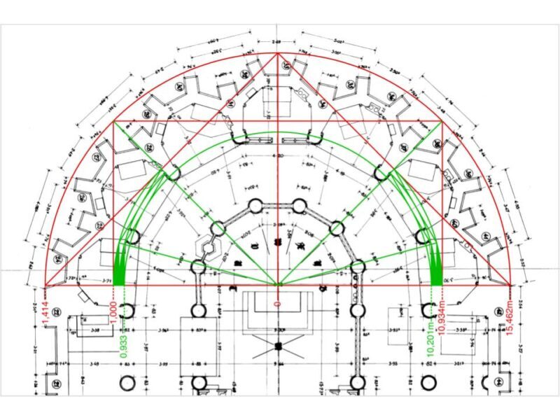 The plan of Altenberg, like that of Saint-Denis, develops around a rotated ha…